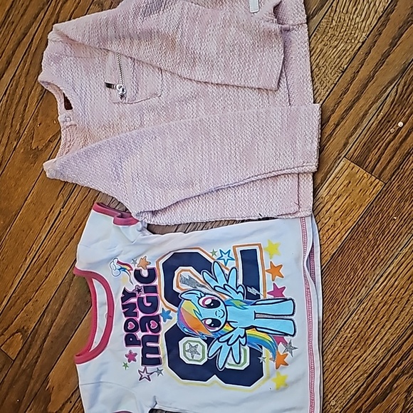 3T tops - Picture 1 of 3